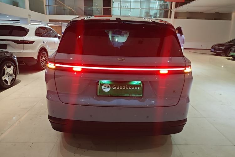 Used Li Auto i8 2025 Model Standard Version Rear