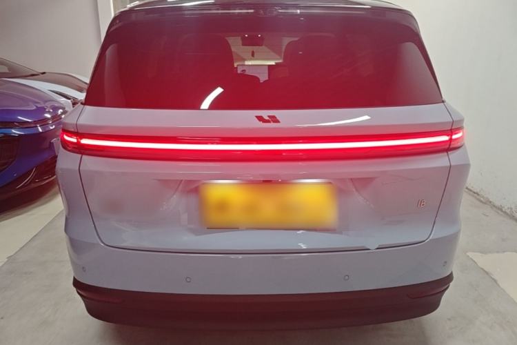 Used Li Auto i8 2025 Model Standard Version Rear