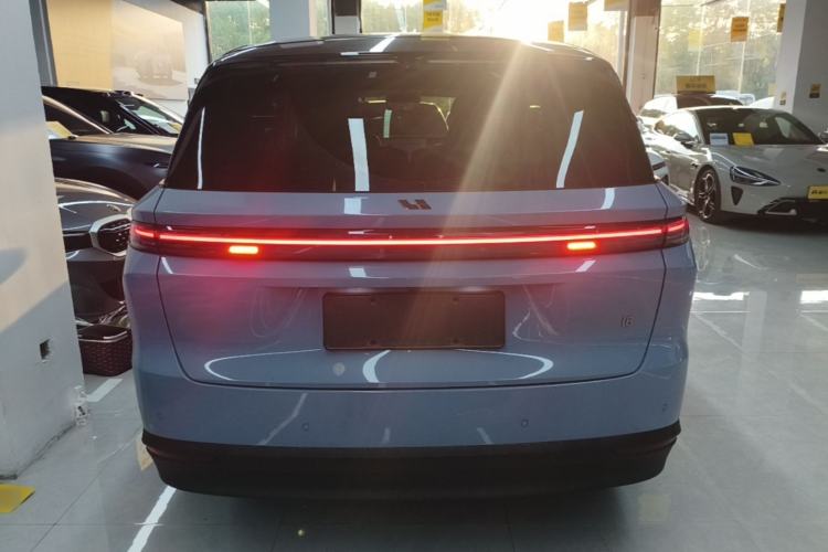 Used Li Auto i8 2025 Model Standard Version Rear
