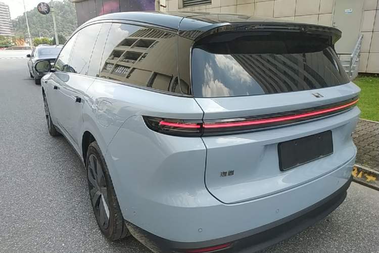 Used Li Auto i8 2025 Model Standard Version Rear Left 45 Deg