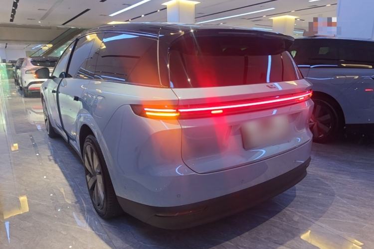 Used Li Auto i8 2025 Model Standard Version Rear Left 45 Deg
