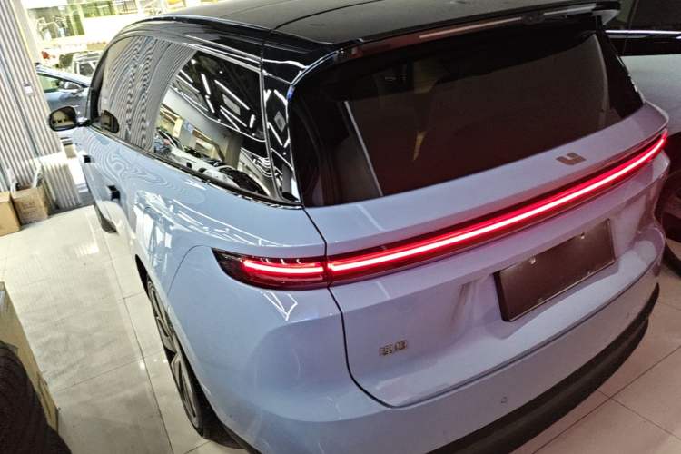 Used Li Auto i8 2025 Model Standard Version Rear Left 45 Deg