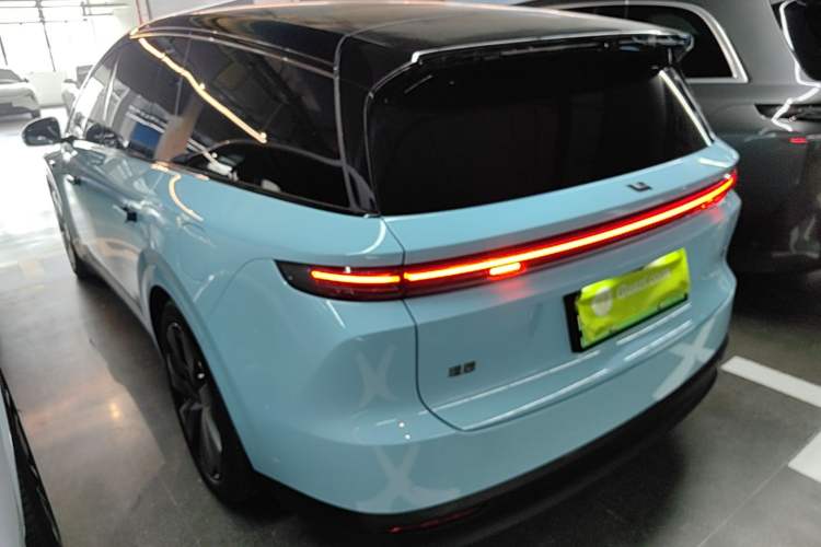 Used Li Auto i8 2025 Model Standard Version Rear Left 45 Deg