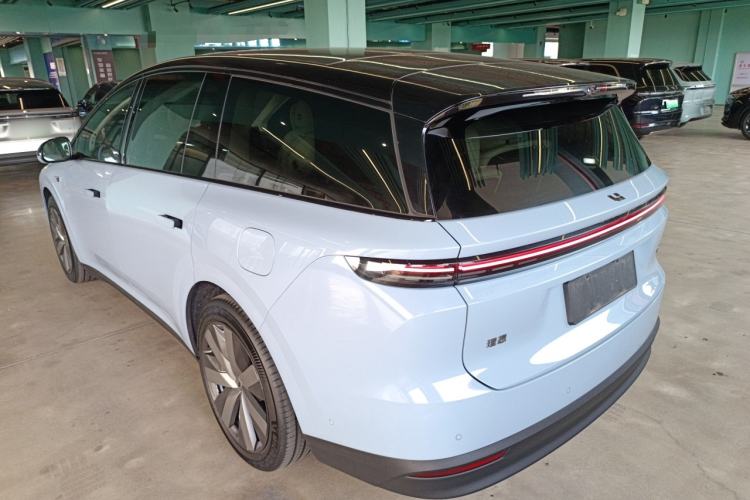Used Li Auto i8 2025 Model Standard Version Rear Left 45 Deg