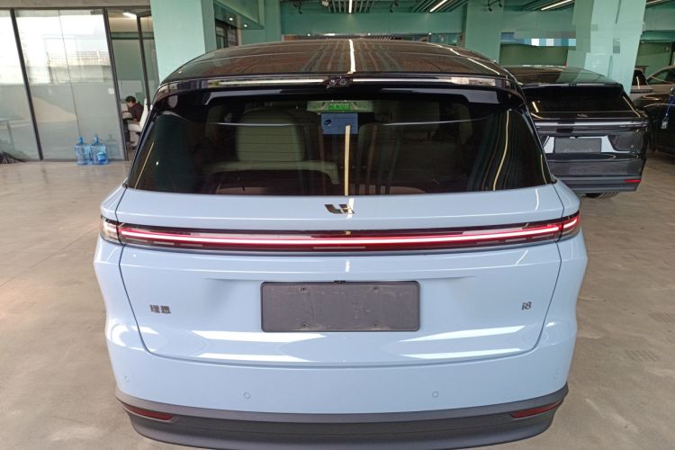 Used Li Auto i8 2025 Model Standard Version Rear