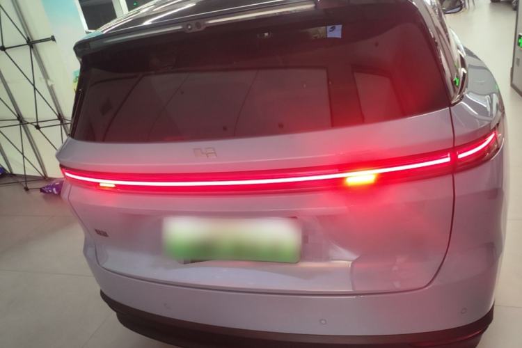 Used Li Auto i8 2025 Model Standard Version Rear