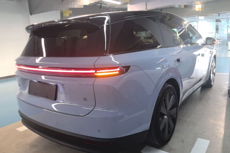 Used Li Auto i8 2025 Model Standard Version Rear Right 45 Deg