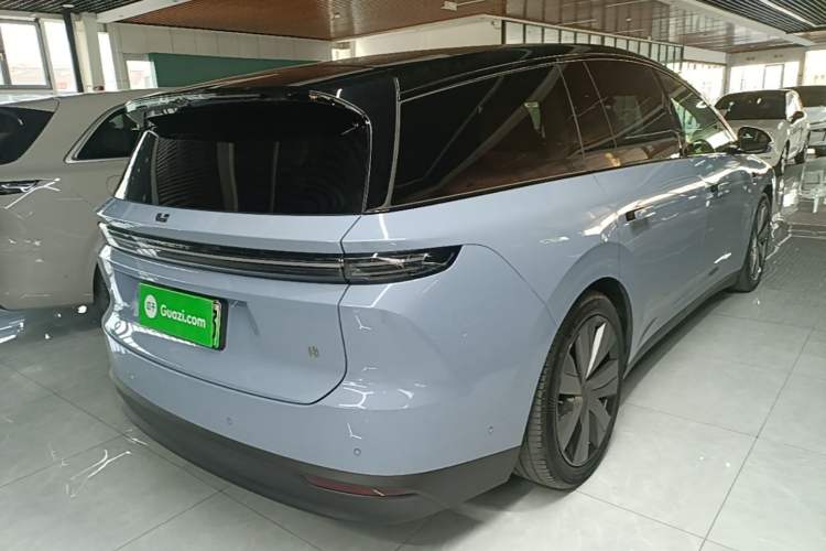 Used Li Auto i8 2025 Model Standard Version Rear Right 45 Deg