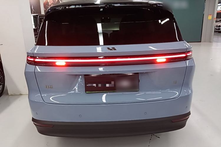 Used Li Auto i8 2025 Model Standard Version Rear