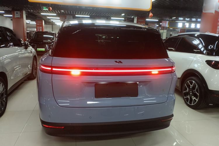 Used Li Auto i8 2025 Model Standard Version Rear