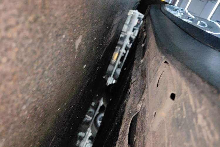 Used Li Auto i8 2025 Model Standard Version Right Side Sill