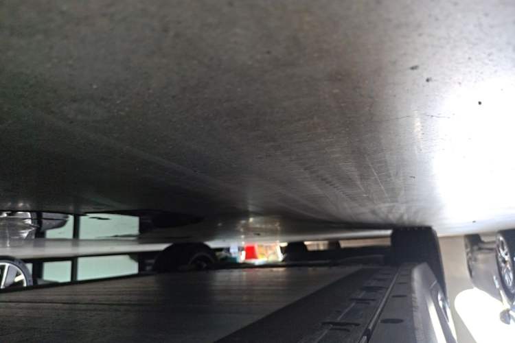 Used Li Auto i8 2025 Model Standard Version Right Side Sill