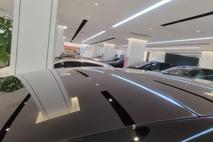 Used Li Auto i8 2025 Model Standard Version Roof