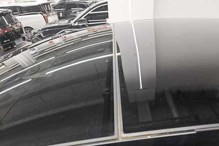 Used Li Auto i8 2025 Model Standard Version Roof