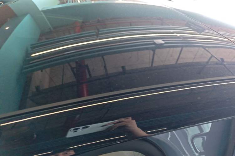 Used Li Auto i8 2025 Model Standard Version Roof
