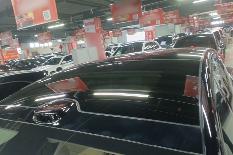 Used Li Auto i8 2025 Model Standard Version Roof