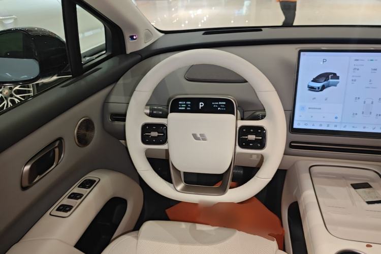 Used Li Auto i8 2025 Model Standard Version Steering Wheel