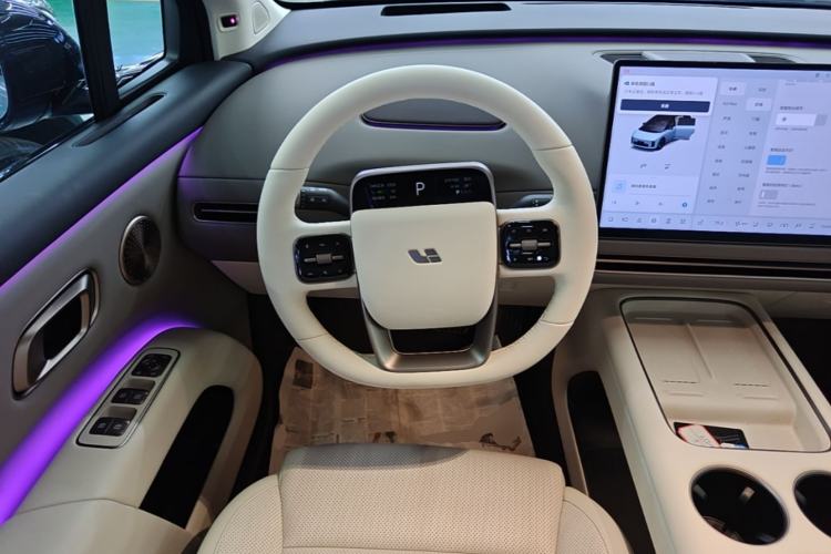 Used Li Auto i8 2025 Model Standard Version Steering Wheel