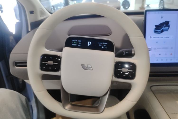 Used Li Auto i8 2025 Model Standard Version Steering Wheel
