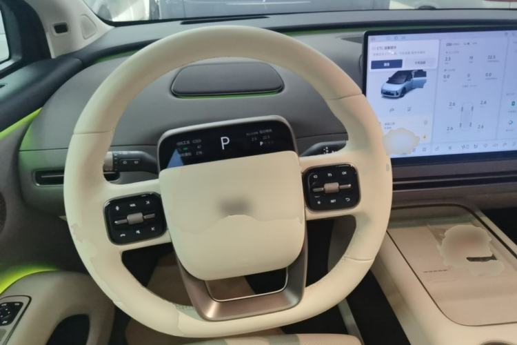 Used Li Auto i8 2025 Model Standard Version Steering Wheel