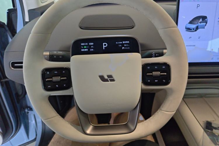 Used Li Auto i8 2025 Model Standard Version Steering Wheel