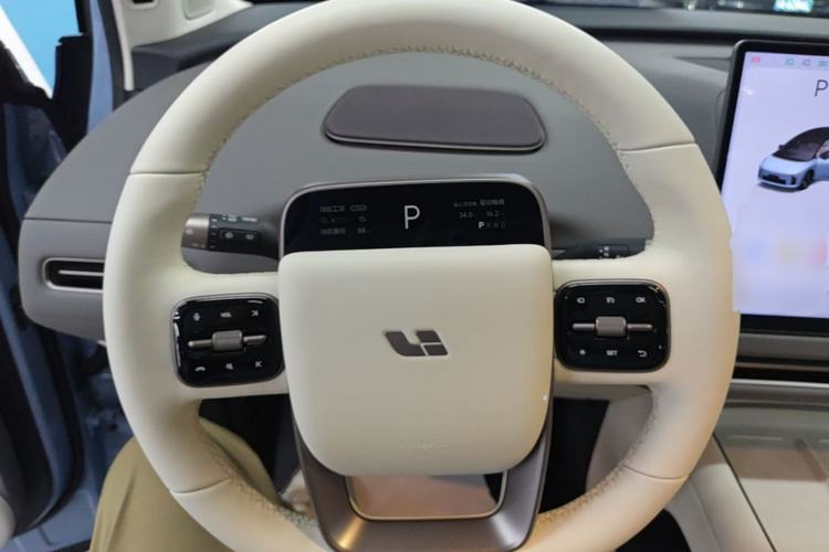 Used Li Auto i8 2025 Model Standard Version Steering Wheel