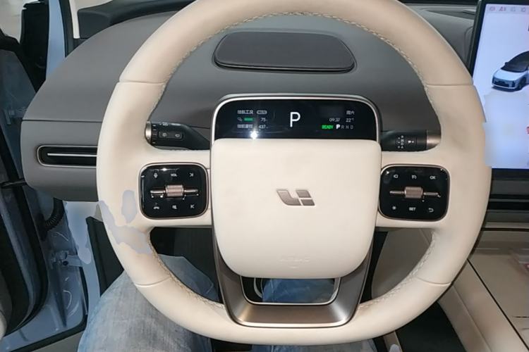 Used Li Auto i8 2025 Model Standard Version Steering Wheel