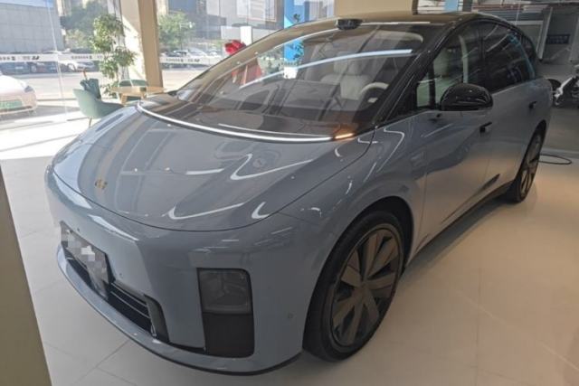 Used Li Auto i8 2025 Model Standard Version
