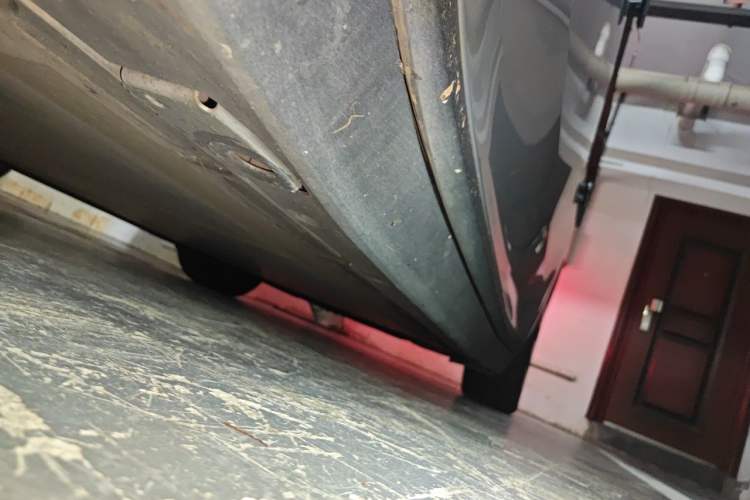 Used Li Auto i8 2025 Model Standard Version Chassis Front Left