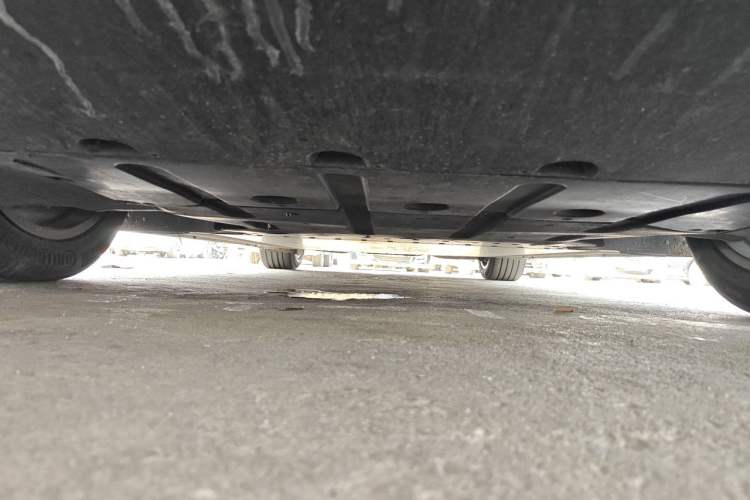 Used Li Auto i8 2025 Model Standard Version Chassis Front