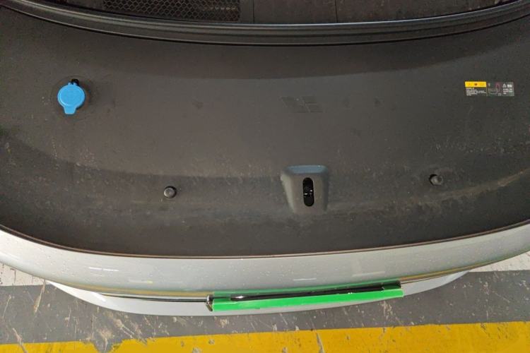 Used Li Auto i8 2025 Model Standard Version Engine Bay