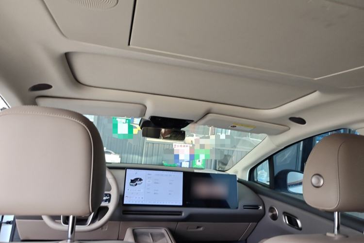 Used Li Auto i8 2025 Model Standard Version Headliner