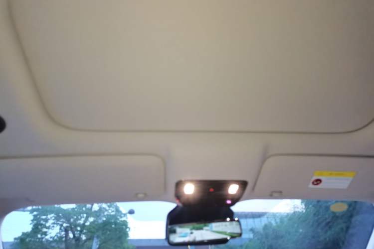 Used Li Auto i8 2025 Model Standard Version Headliner