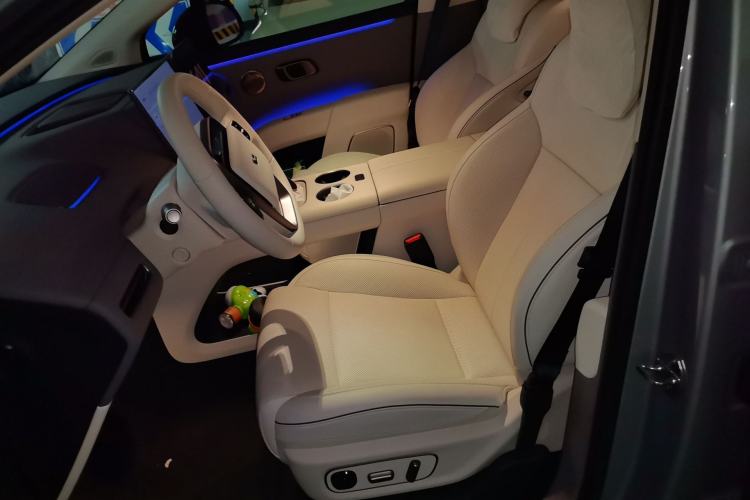 Used Li Auto i8 2025 Model Standard Version Left Front Seat