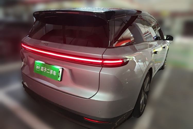 Used Li Auto i8 2025 Model Standard Version Rear Right 45 Deg