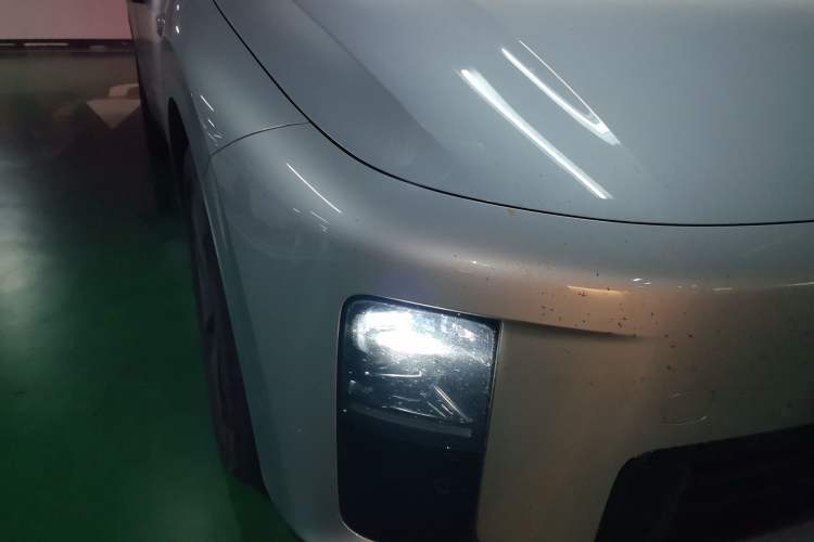 Used Li Auto i8 2025 Model Standard Version Right Front Headlight