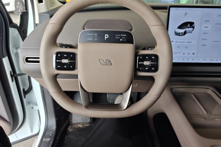 Used Li Auto i8 2025 Model Standard Version Steering Wheel
