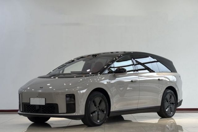 Used Li Auto i8 2025 Model Standard Version