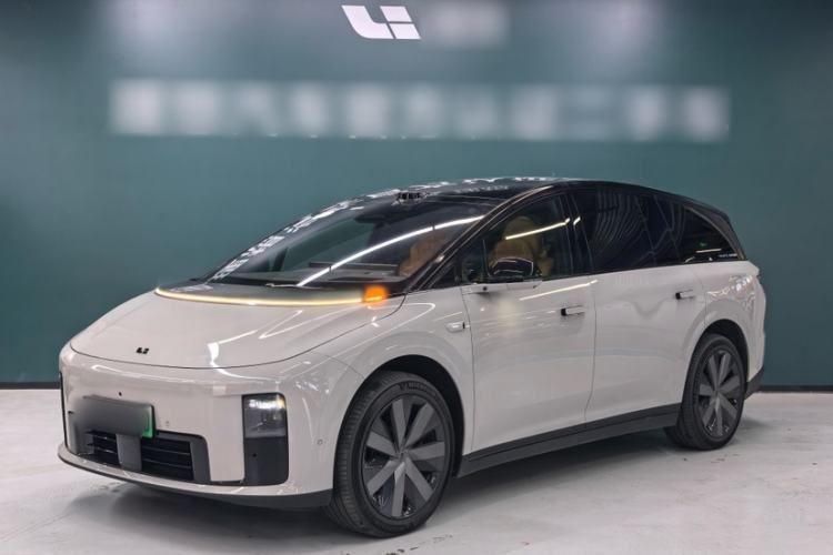 Ojetý Li Auto i8 2025 Model Standard Version Guazi used car, China used car export, Used car for sale, Used cars, Cheapest cars for sale