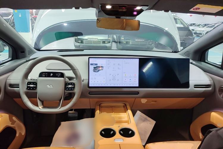 Used Li Auto i8 2025 Model Standard Version Center Console