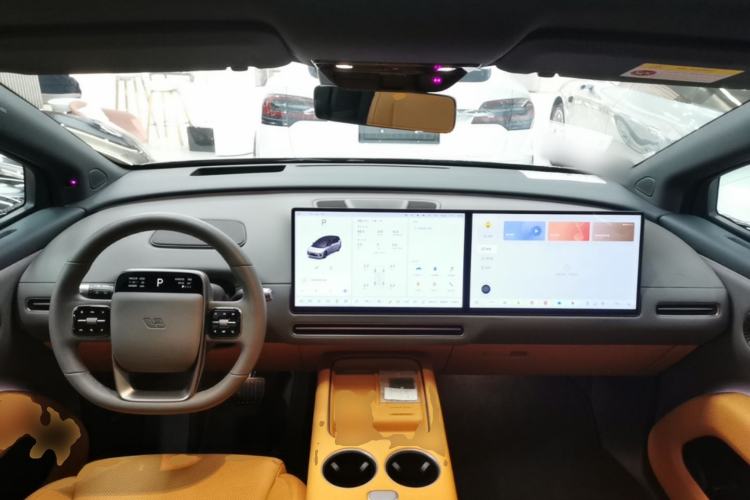 Used Li Auto i8 2025 Model Standard Version Center Console
