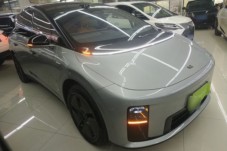Used Li Auto i8 2025 Model Standard Version Exterior 1