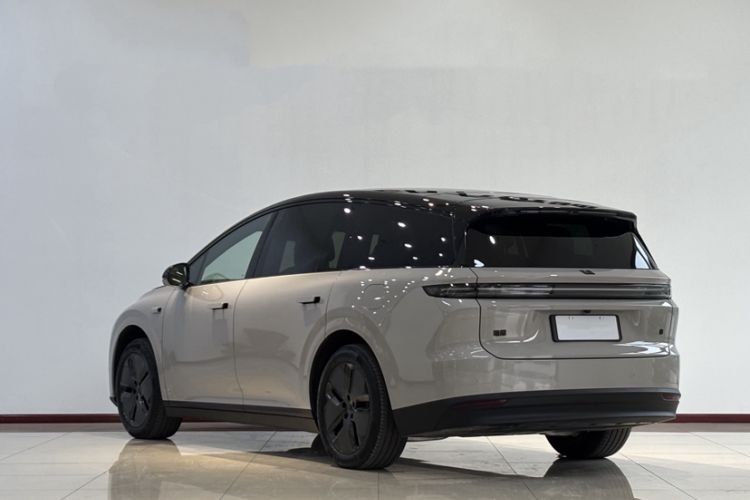 Used Li Auto i8 2025 Model Standard Version Exterior 6