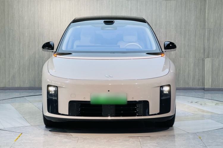 Used Li Auto i8 2025 Model Standard Version Exterior 6