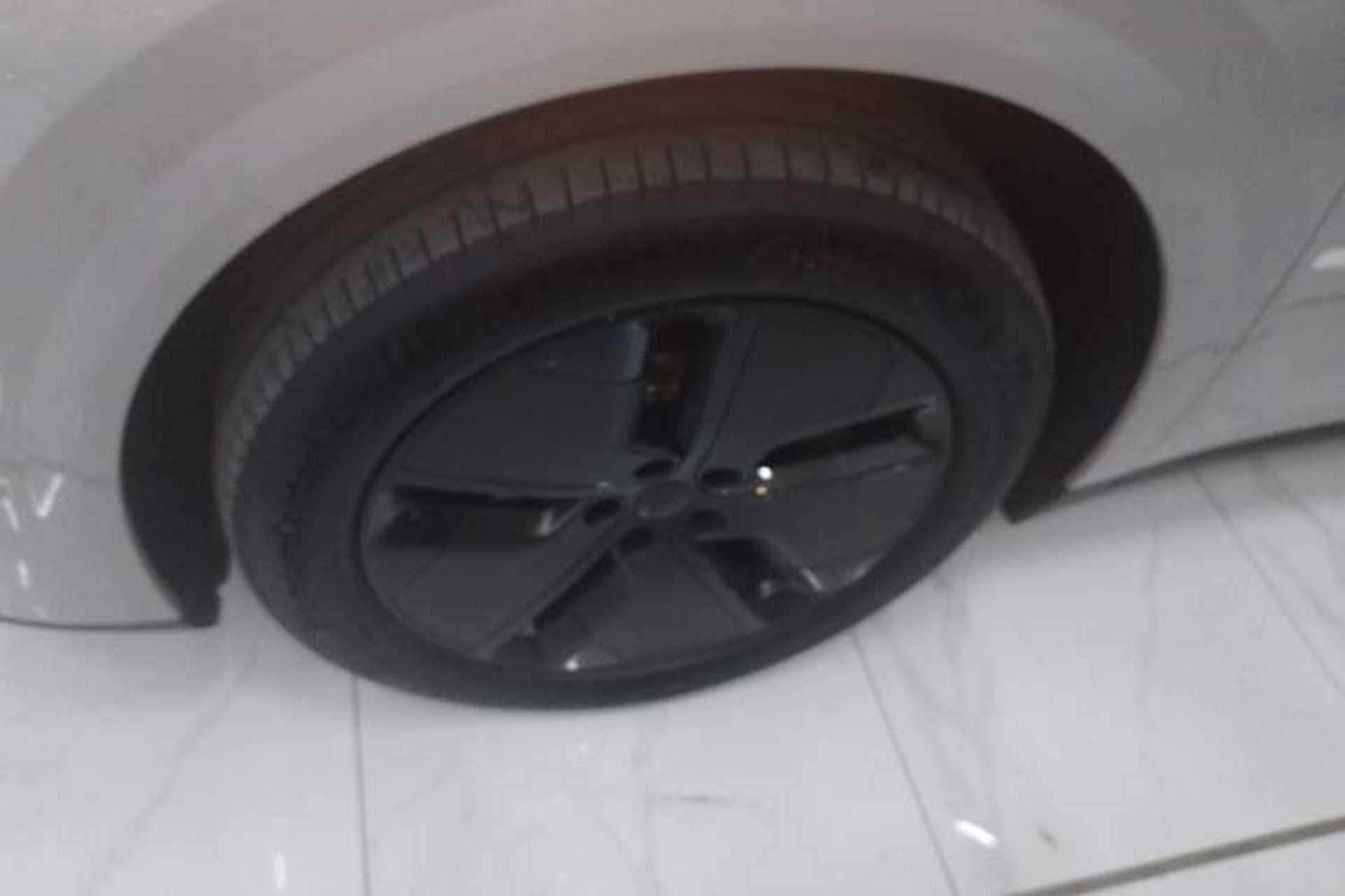 Used Li Auto i8 2025 Model Standard Version Exterior 7
