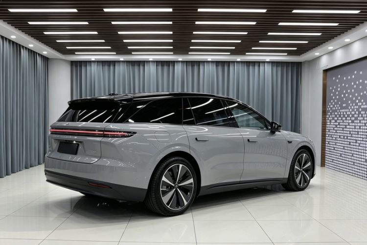 Used Li Auto i8 2025 Model Standard Version Exterior 8