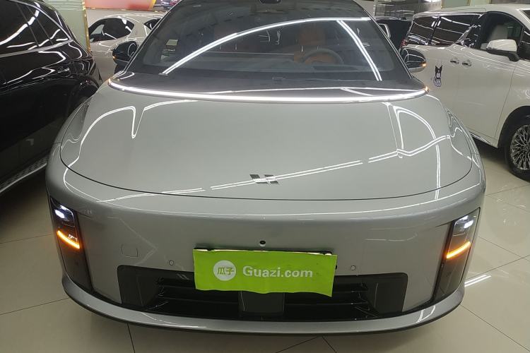 Used Li Auto i8 2025 Model Standard Version Front