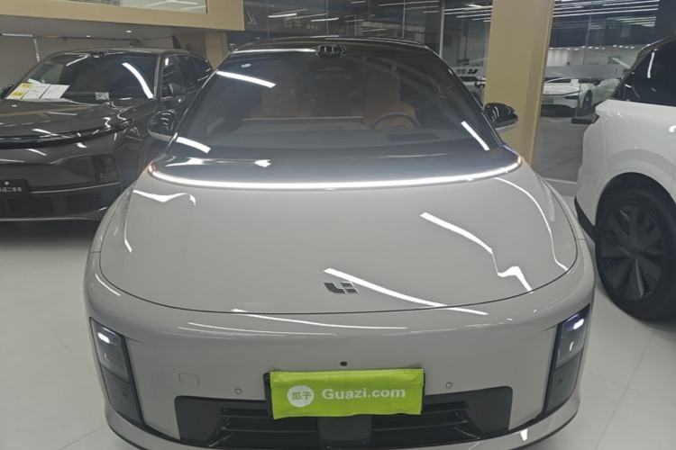 Used Li Auto i8 2025 Model Standard Version Front