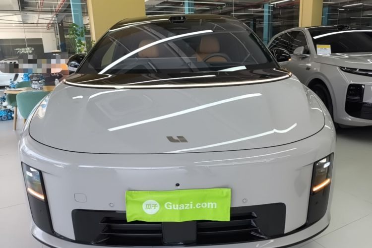 Used Li Auto i8 2025 Model Standard Version Front