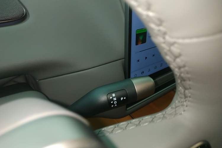 Used Li Auto i8 2025 Model Standard Version Gear Lever